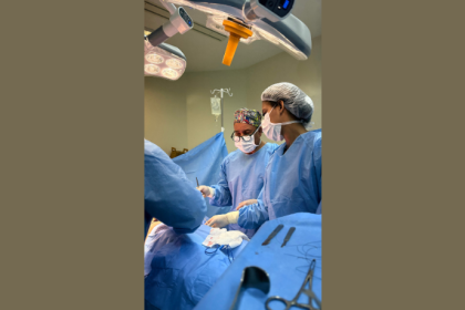 Gilberson Wanderley Silva destaca que a nova tendência na cirurgia plástica busca resultados naturais que respeitam a essência de cada pessoa.