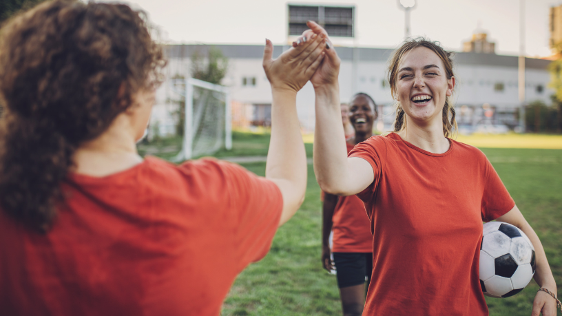 Do Brasil ao cenário global, Luciano Colicchio Fernandes destaca como o futebol feminino cresce, conquista espaço e redefine o esporte.